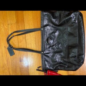 Black coach bag: ONLY BLACK BAG LEFT!